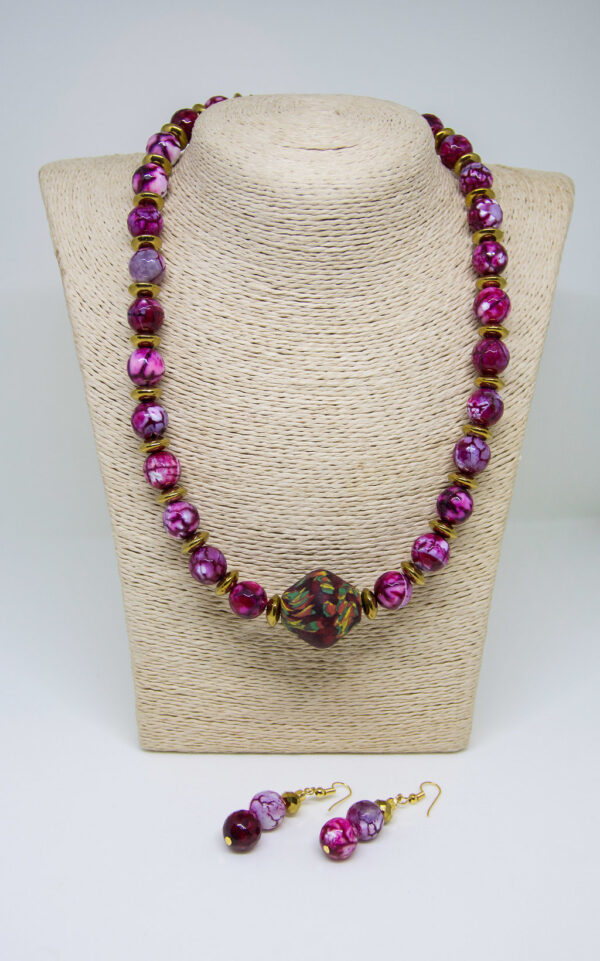 Glass-Beaded Necklace