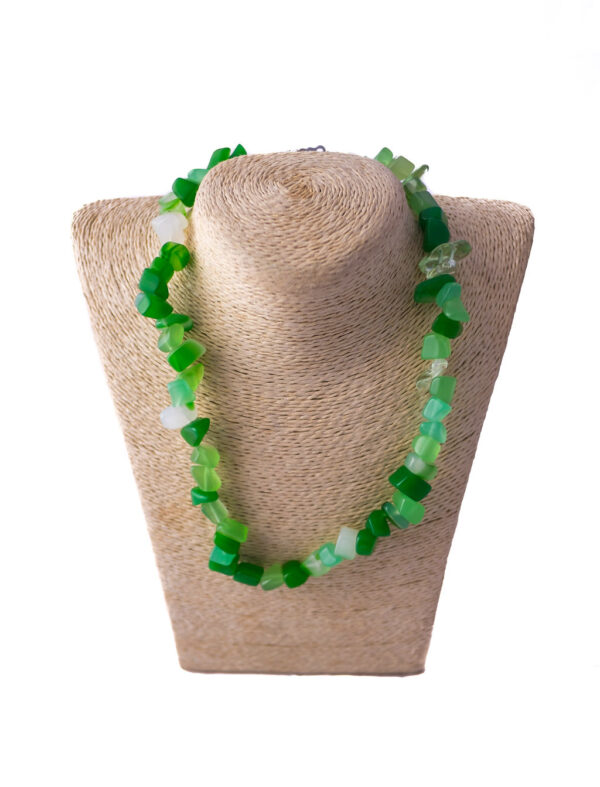 green stone chip necklace